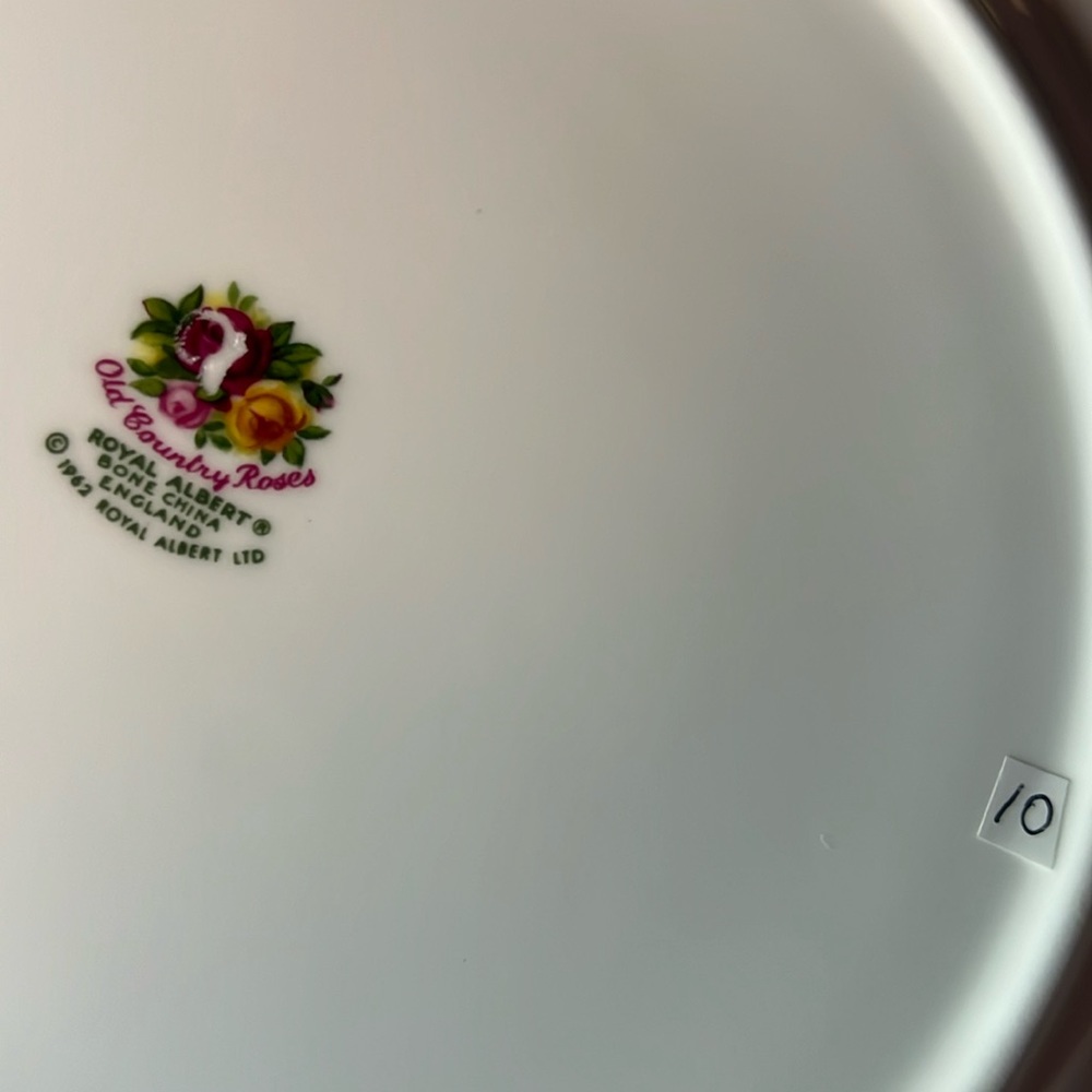 DINNER PLATE OLD COUNTRY ROSES 1962 ROYAL ALBERT BONE CHINA ENGLAND VINTAGE - Picture 8 of 10